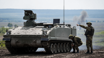 Des véhicules terrestres américains autonomes combattent désormais en Ukraine