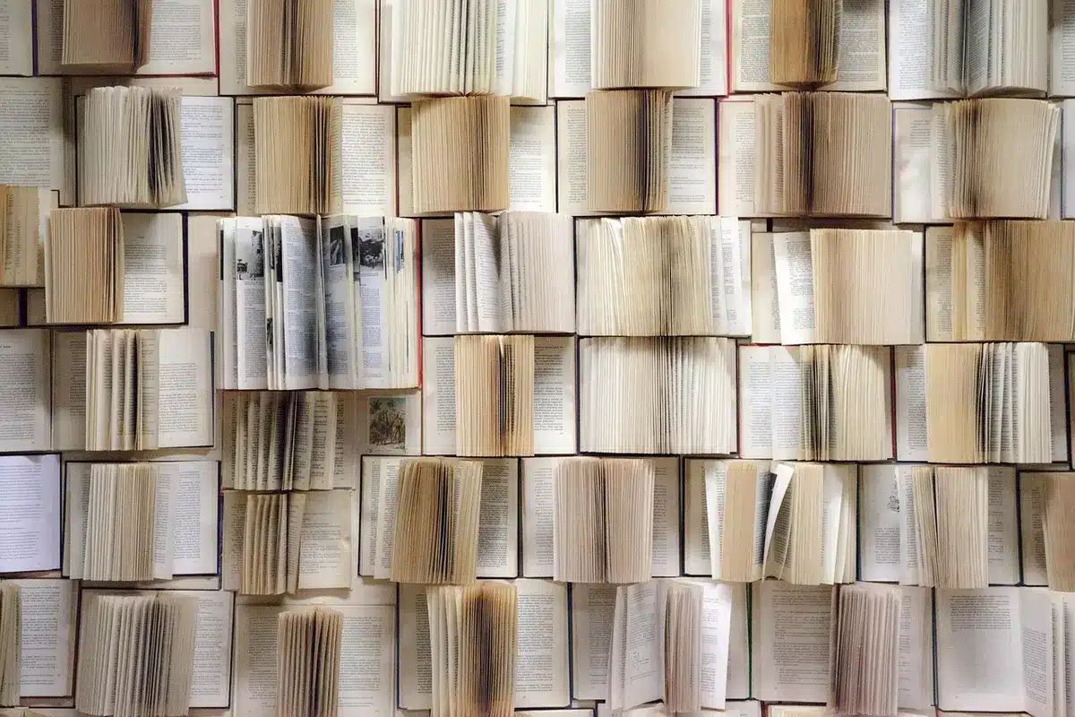 Page de document non marquée avec passages soulignés sur l'éthique d'un modèle